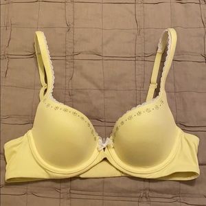 Body By Victoria Lined Demi Bra 32A
